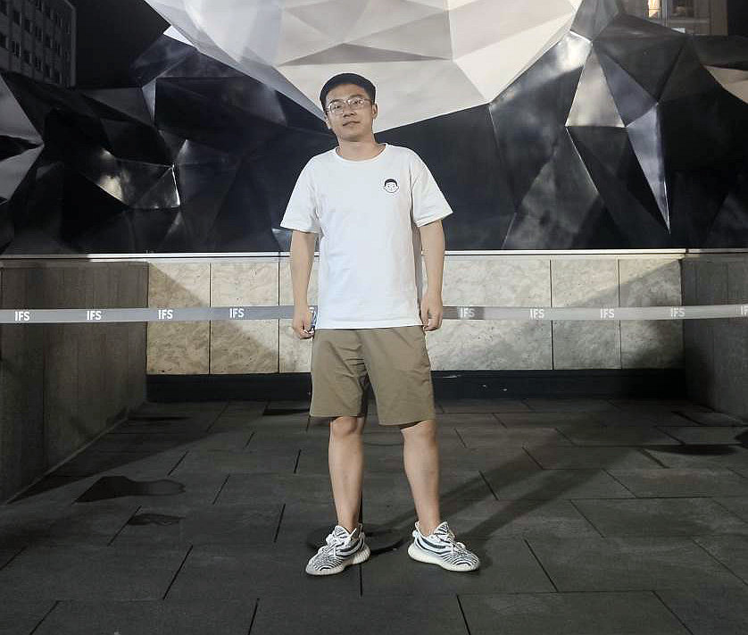 李浩.jpg