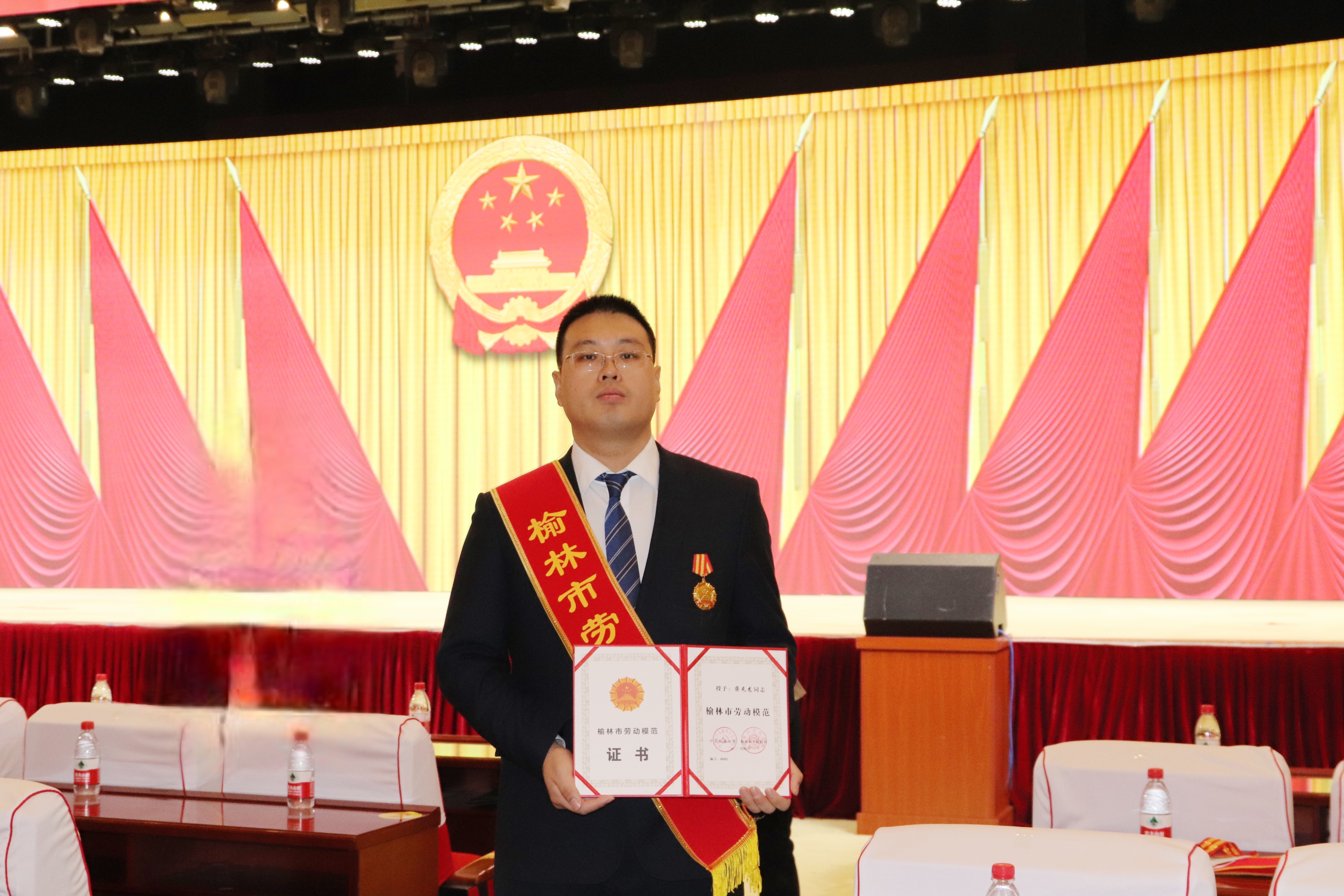 三公司项目执行经理蒋元龙荣获2021年陕西省榆林市劳动模范先进工作者