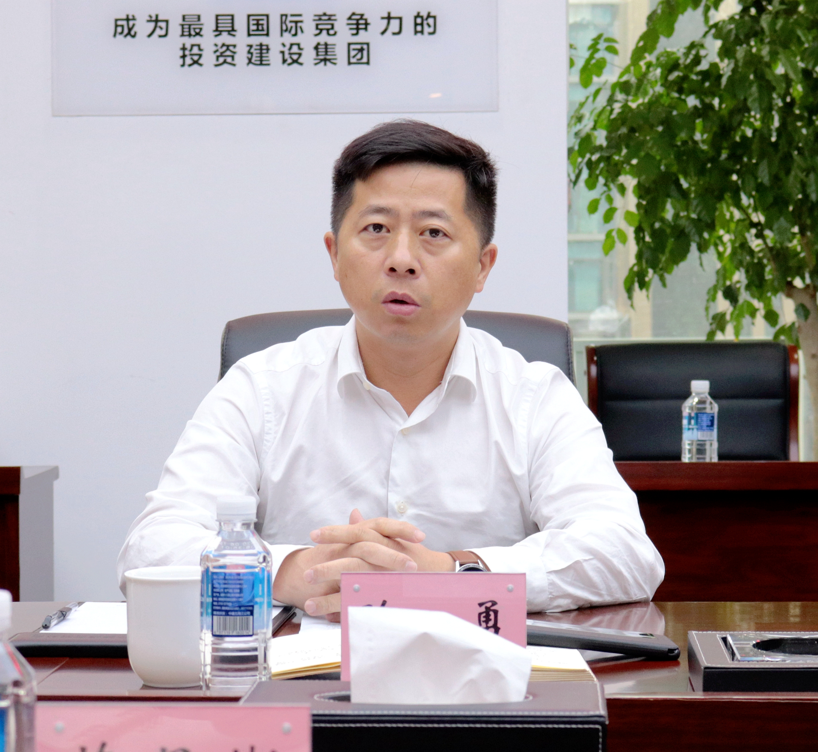 陈勇讲话.jpg